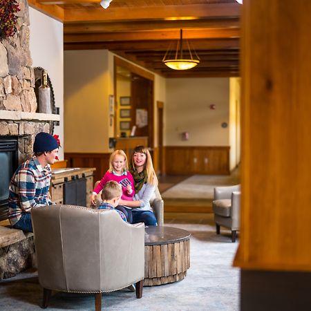 Zephyr Mountain Lodge Winter Park Exterior photo