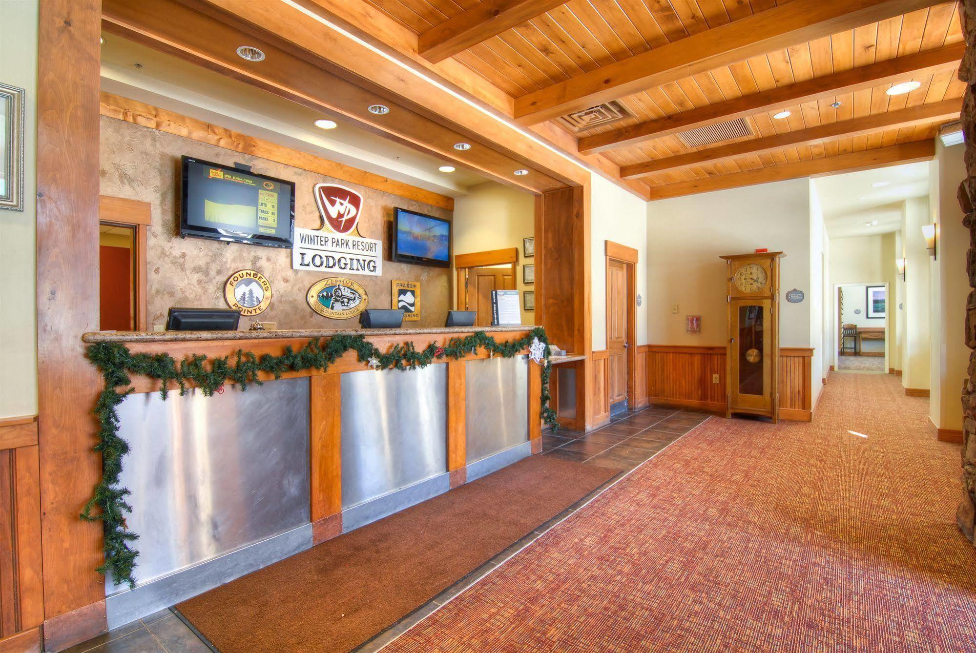 Zephyr Mountain Lodge Winter Park Exterior photo